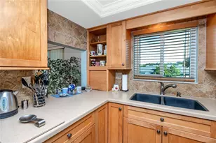2737 Enterprise Rd E, Clearwater, FL 33759 - Photo 17