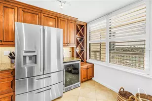 9495 Blind Pass Rd, Saint Pete Beach, FL 33706 - Photo 9