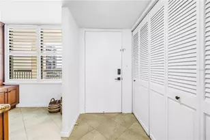 9495 Blind Pass Rd, Saint Pete Beach, FL 33706 - Photo 5