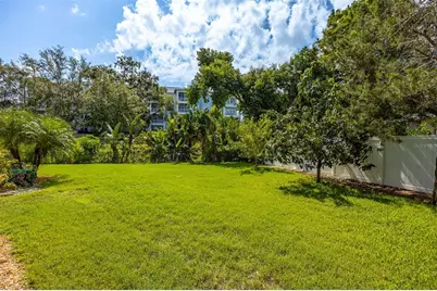 321 Barbara Circle, Belleair, FL 33756 - Photo 57