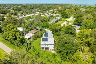 321 Barbara Cir, Belleair, FL 33756 - Photo 85