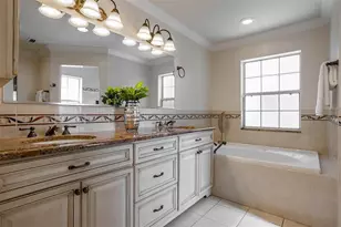 321 Barbara Cir, Belleair, FL 33756 - Photo 29