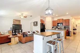 3160 Kresterbrooke Ln, Zephyrhills, FL 33540 - Photo 17