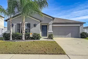 3160 Kresterbrooke Ln, Zephyrhills, FL 33540 - Photo 3