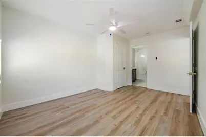 4323 S Lois Avenue, Tampa, FL 33611 - Photo 11