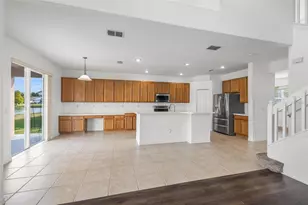 31403 Bridgegate Dr, Wesley Chapel, FL 33545 - Photo 15