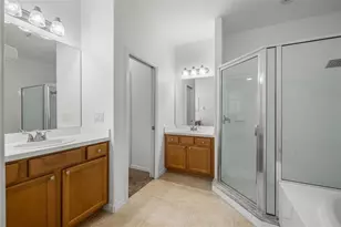 31403 Bridgegate Dr, Wesley Chapel, FL 33545 - Photo 27