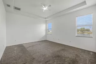 31403 Bridgegate Dr, Wesley Chapel, FL 33545 - Photo 23