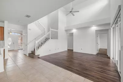 31403 Bridgegate Drive, Wesley Chapel, FL 33545 - Photo 11