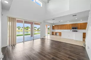 31403 Bridgegate Dr, Wesley Chapel, FL 33545 - Photo 13