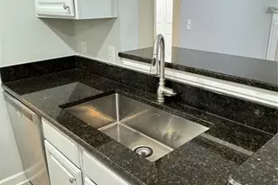 18421 Bridle Club Dr, Tampa, FL 33647 - Photo 3