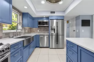 1447 85th Ave N, Saint Petersburg, FL 33702 - Photo 13