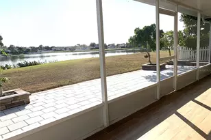 8408 Canterbury Lake Blvd, Tampa, FL 33619 - Photo 33