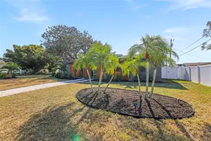 1441 Fairway Dr, Dunedin, FL 34698 - Photo 67