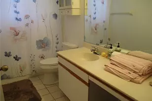 1205 Lenham Ct, Sun City Center, FL 33573 - Photo 17