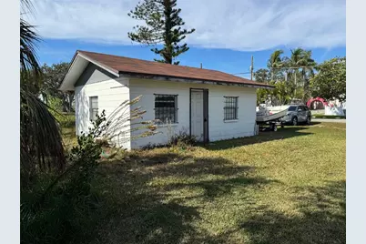 1021 Canal Street, Ruskin, FL 33570 - Photo 9