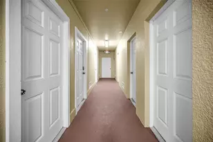 5064 Royal Palms Wy, New Port Richey, FL 34652 - Photo 45