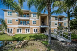 5064 Royal Palms Wy, New Port Richey, FL 34652 - Photo 1
