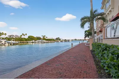 525 Mandalay Avenue #33, Clearwater Beach, FL 33767 - Photo 23