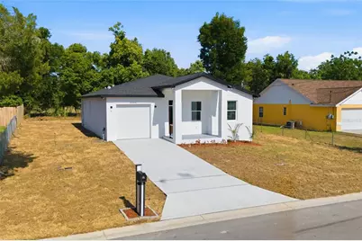 15304 16th Street, Dade City, FL 33523 - Photo 1