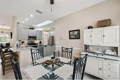 11179 Woodland Waters Boulevard, Weeki Wachee, FL 34613 - Photo 19