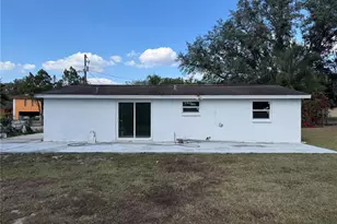 6427 A L Campbell Ln, Seffner, FL 33584 - Photo 3