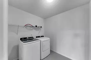 10237 Mangrove Well Rd, Sun City Center, FL 33573 - Photo 33