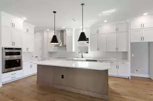 246 44th Ave N, Saint Petersburg, FL 33703 - Photo 11