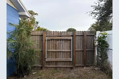 704 72nd Avenue N, Saint Petersburg, FL 33702 - Photo 31