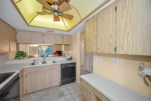 11511 113th St, Largo, FL 33778 - Photo 17
