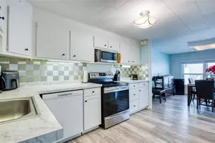 18675 US Hwy 19 N, Clearwater, FL 33764 - Photo 11