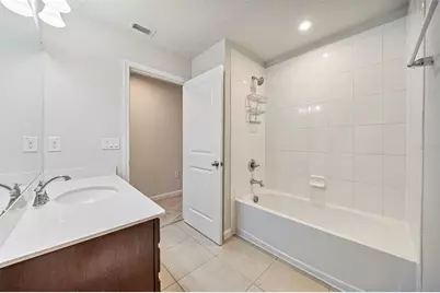 10705 Verawood Drive, Riverview, FL 33579 - Photo 13