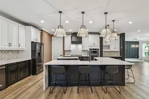 372 Coco Plum Ct, Oldsmar, FL 34677 - Photo 3