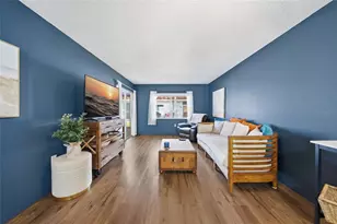 13717 Mission Oaks Blvd, Seminole, FL 33776 - Photo 3