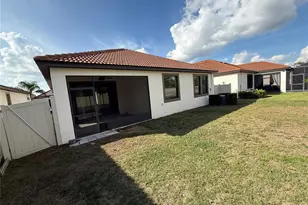 16852 Scuba Crest St, Wimauma, FL 33598 - Photo 13