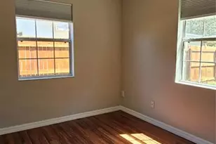 3125 19th St N, Saint Petersburg, FL 33713 - Photo 9