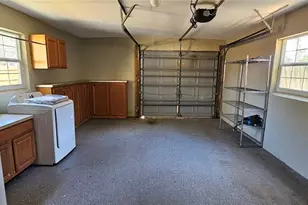 3125 19th St N, Saint Petersburg, FL 33713 - Photo 13