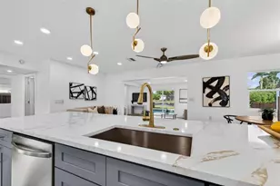 4623 Carson St NE, Saint Petersburg, FL 33703 - Photo 11