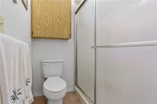 11511 113th St, Seminole, FL 33778 - Photo 17