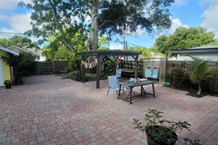 3026 Burlington Ave N, Saint Petersburg, FL 33713 - Photo 21