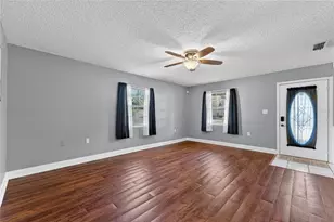 632 Swiss Dr, Lakeland, FL 33810 - Photo 9