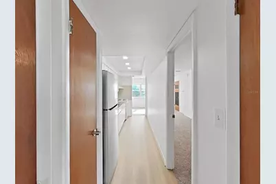 5060 76th Avenue N #409, Pinellas Park, FL 33781 - Photo 9