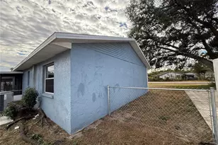 310 W Windhorst Rd, Brandon, FL 33510 - Photo 33