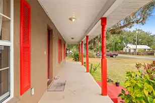 842 S Hendry Ave, Fort Meade, FL 33841 - Photo 7