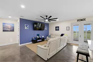 17165 Lake Iola Rd, Dade City, FL 33523 - Photo 33
