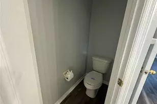 10336 Lightner Bridge Dr, Tampa, FL 33626 - Photo 13