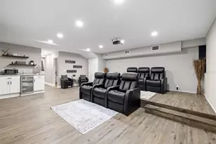 551 Omaha St, Palm Harbor, FL 34683 - Photo 19