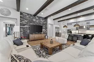 10579 Meadowrun Dr, Lithia, FL 33547 - Photo 7