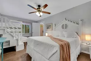 1600 Loretta Ave NW, Largo, FL 33770 - Photo 23