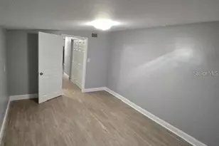 4406 W Paris St, Tampa, FL 33614 - Photo 5